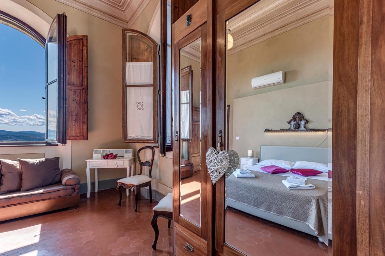 Appartamenti Villa Mascagni Волтера Екстериор снимка