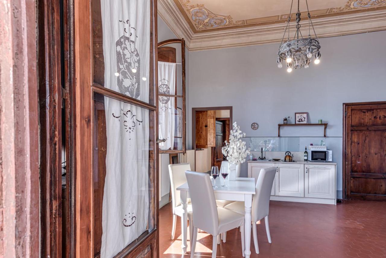 Appartamenti Villa Mascagni Волтера Екстериор снимка